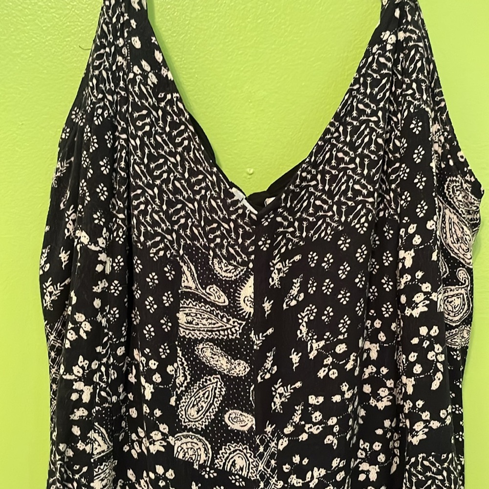 EUC Ecote Romper - Picture 2 of 6